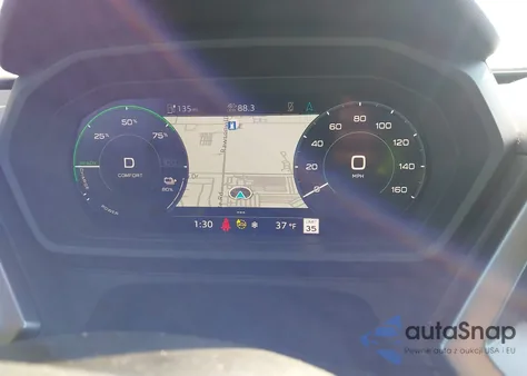 2024 Audi Q4 E-Tron Premium Plus 55 Quattro z USA, uszkodzony, nr VIN WA1LUBFZ8RP062702